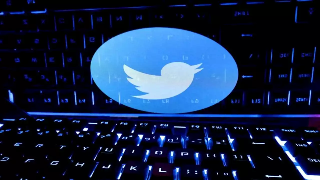 Twitter accuses Microsoft of improperly using its data - NYT