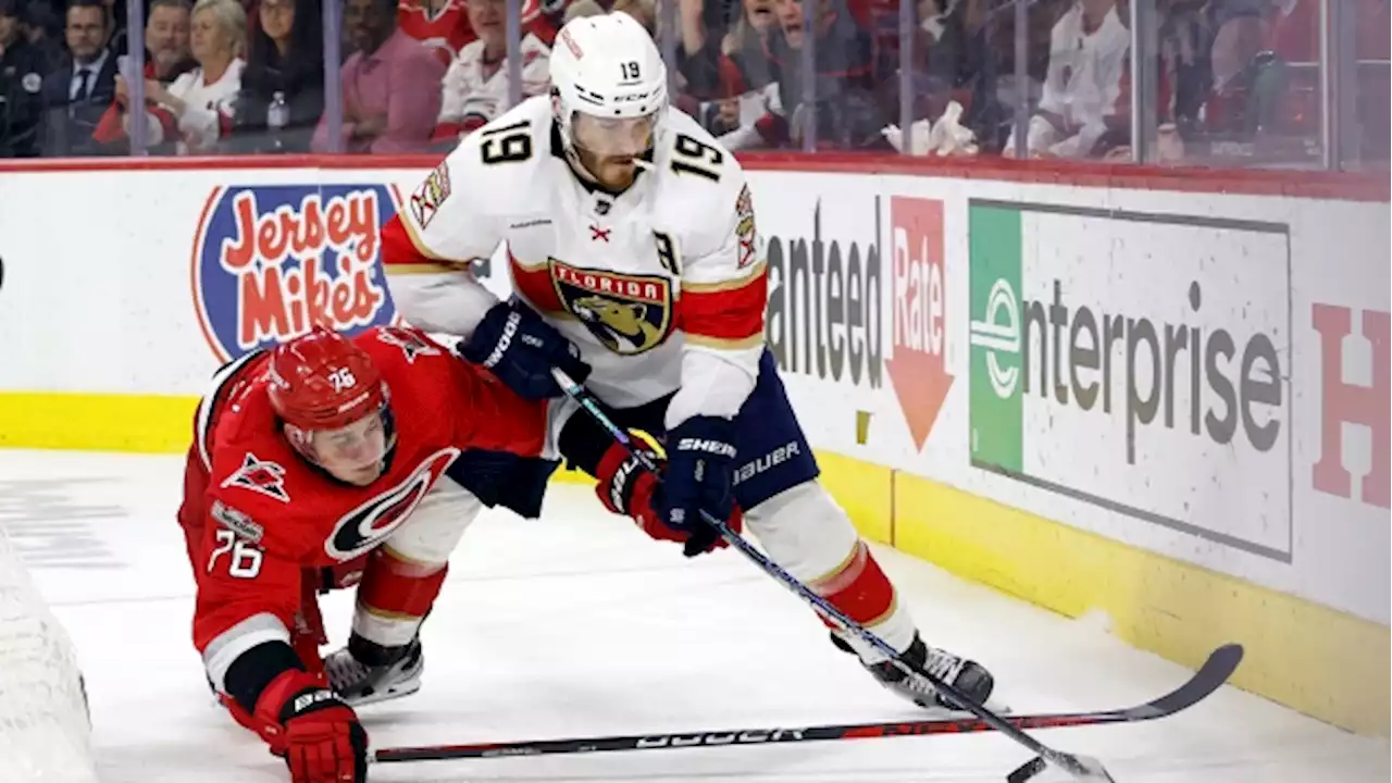 Tkachuk ends 6th-longest game in NHL history, Panthers outlast Hurricanes 3-2 in 4th OT