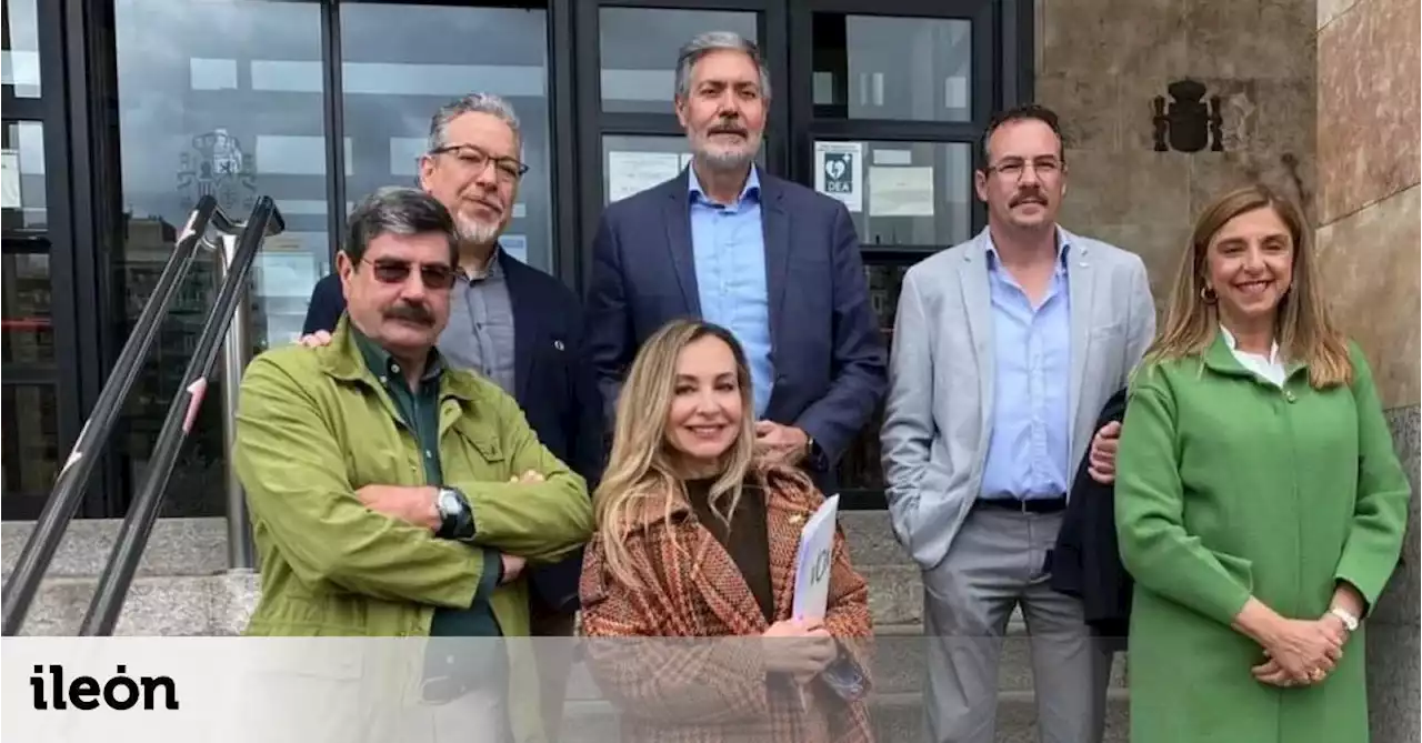 La candidata de Vox en León usó su baja laboral para frenar un juicio mientras mantenía su agenda electoral