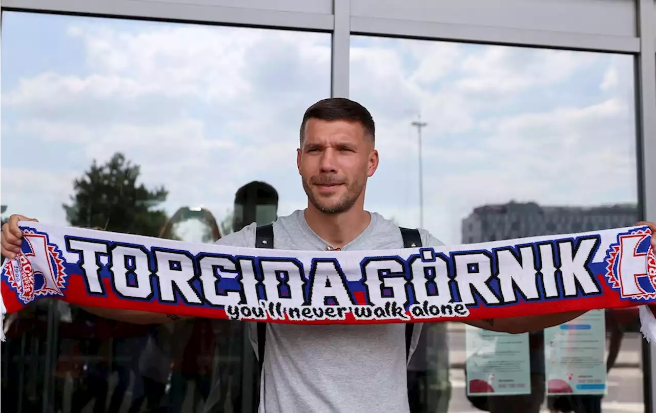 „Das ist mein Verein“: Vertrag lief aus: Lukas Podolski hat Entscheidung für die Zukunft getroffen