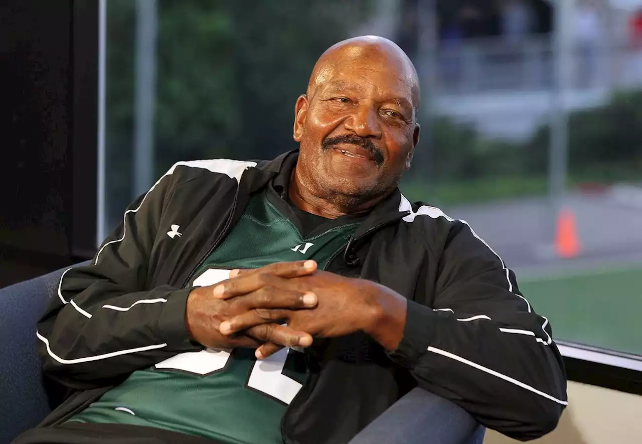 All-time NFL great and social activist Jim Brown dead at 87