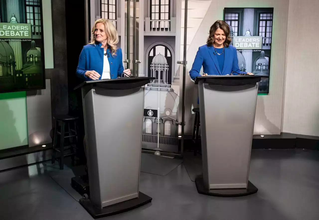 Danielle Smith, Rachel Notley spar over each other’s past records during debate