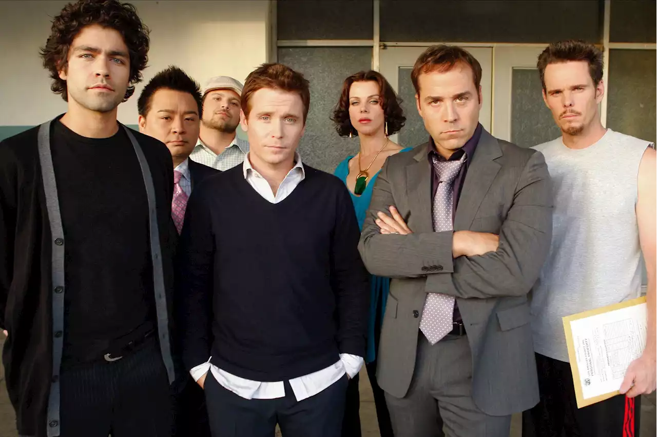 'Entourage' Creator Freaks Over Satirical Article About 'Sensitivity Changes' To Show