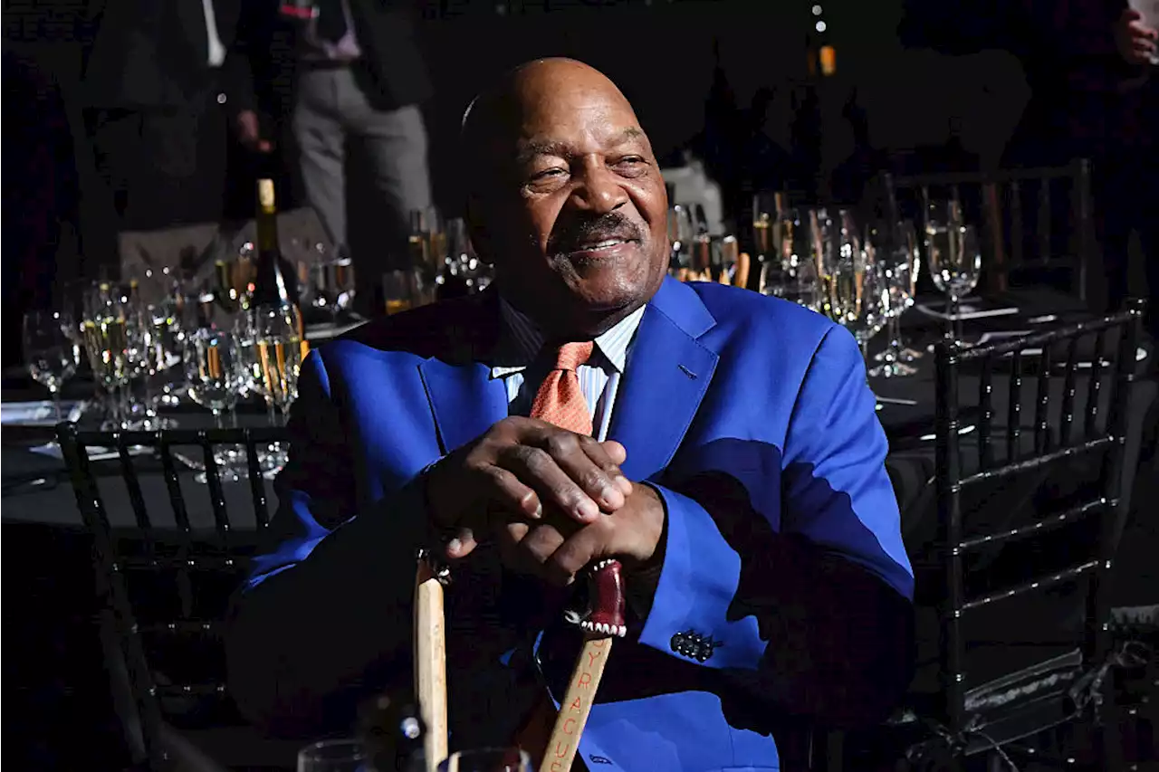 Jim Brown dies at 87; NFL legend was prominent civil rights activist in 1960s