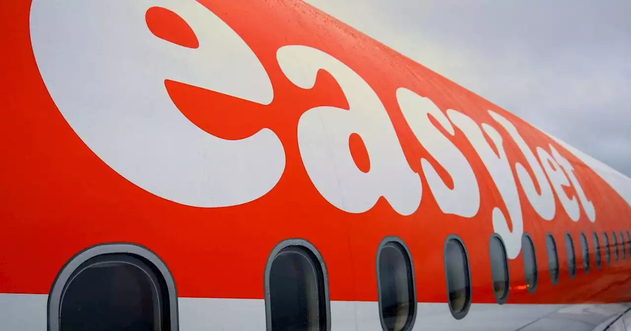 EasyJet flight diverted to Manchester after passengers report 'burning smell'