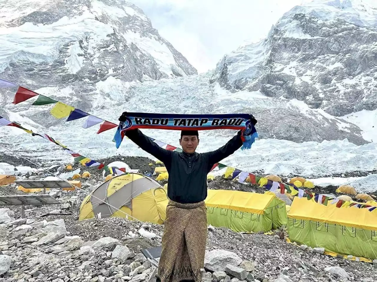 Kedah Civil Defence Force director dies on Mt Everest | The Malaysian Insight