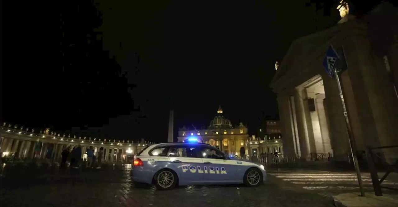 Mann rast mit Auto in den Vatikan - Schweizer Garde gibt Schüsse ab