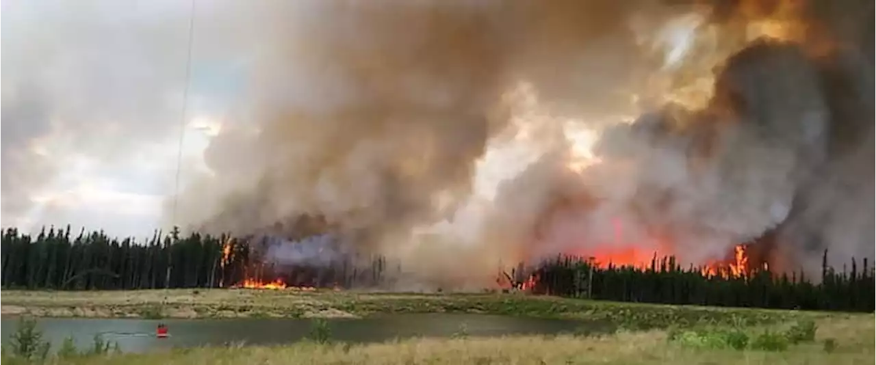 Alberta Wildfires Still Sapping Crude Oil Production | OilPrice.com