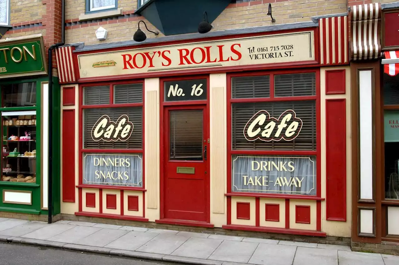 Coronation Street Experience to allow fans to sit in Roy’s Rolls & Rovers Return