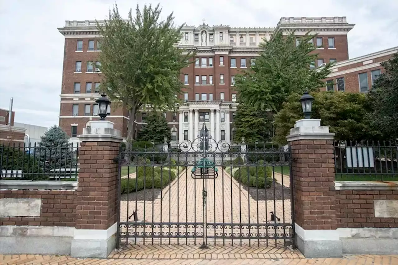 Penn Medicine is opening a mental health crisis response center at the former Mercy hospital