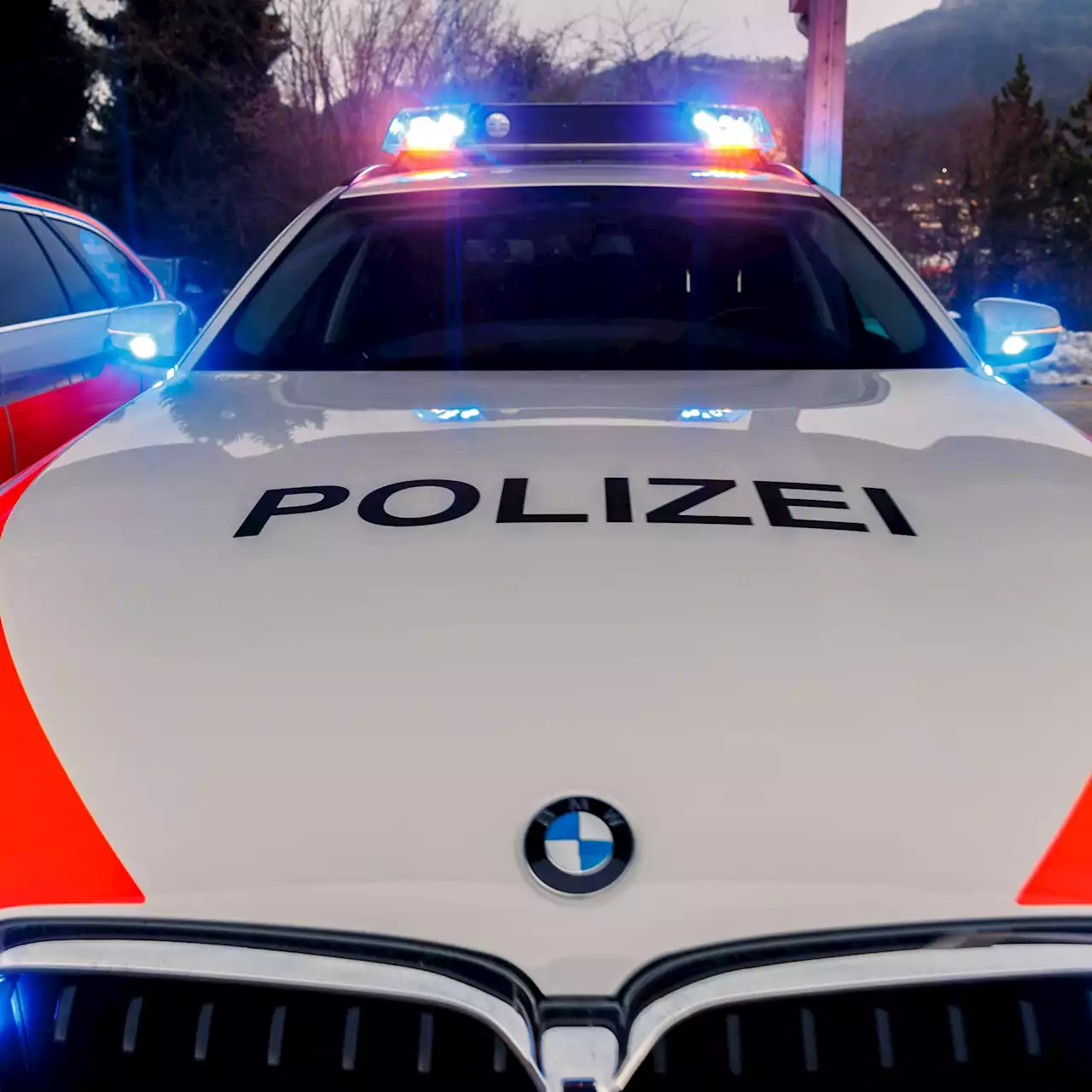 Olten SO: Jugendlicher bedroht und beraubt – Polizei sucht Zeugen