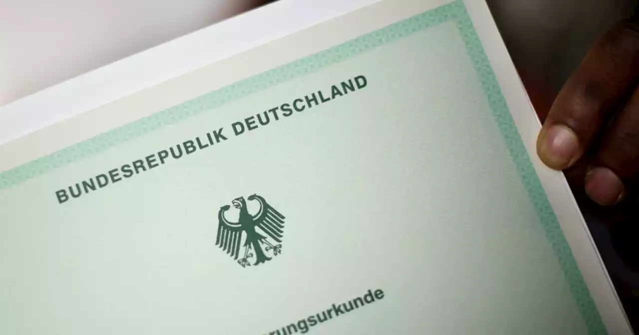 Doppel-Pass, Einbürgerung, Sprachkenntnisse: Worauf sich die Regierung beim Staatsbürgerschaftsrecht verständigt hat