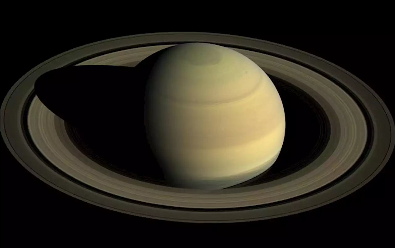 Saturn&rsquo;s Youthful Rings and Newfound Moons Put It in Stargazing Spotlight