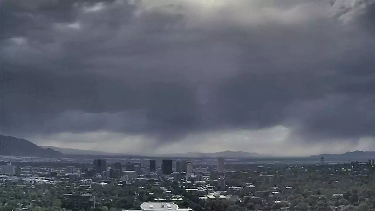 Great Salt Lake is still blowing dangerous dust