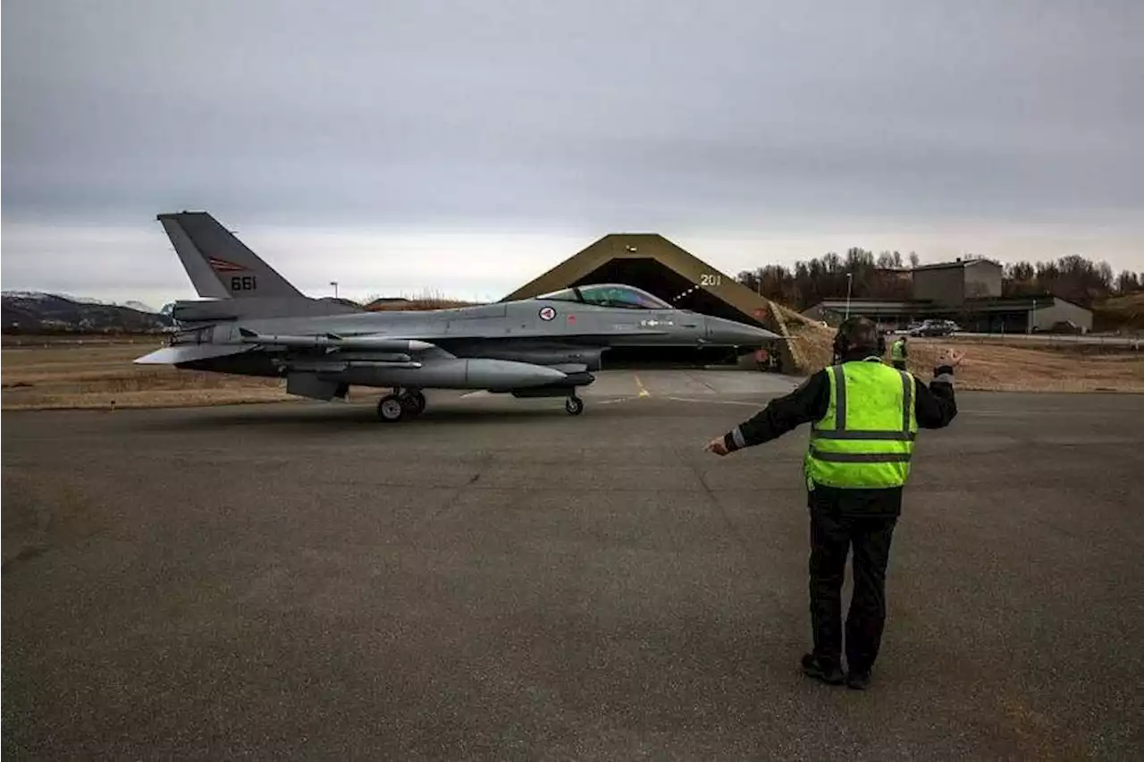 US will back training Ukrainian pilots on F-16s, Biden tells G-7 leaders