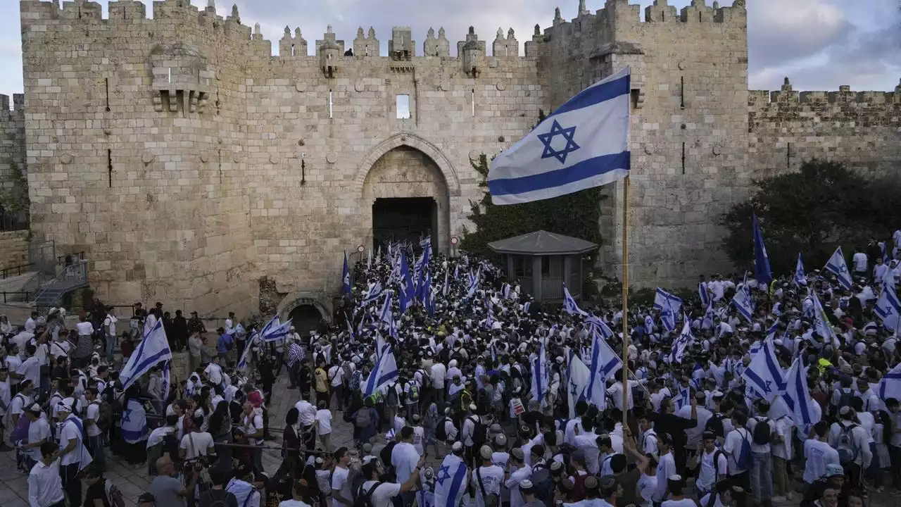 Tausende bei umstrittenem Flaggenmarsch in Jerusalem