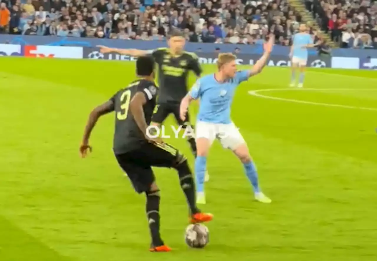 New footage shows De Bruyne and Guardiola's heated row while ball still in play