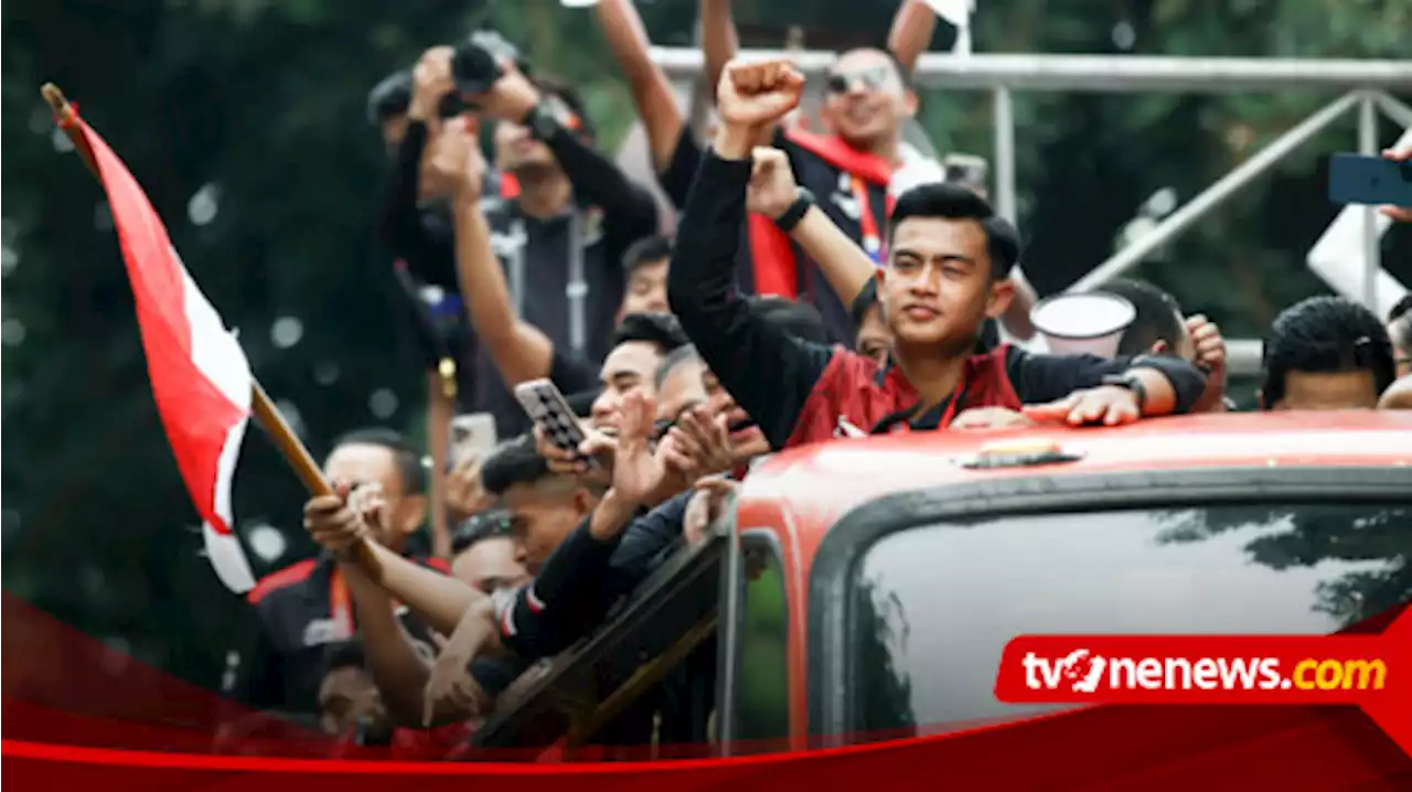 Arak-Arakan Timnas Indonesia U-22 Berlangsung Meriah, Suporter Sampai Menangis Terharu