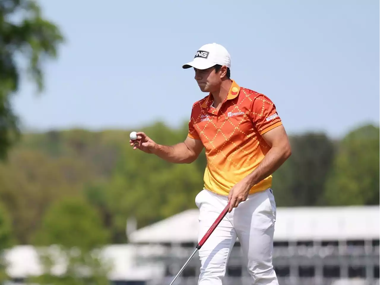 Viktor Hovland explains eye-popping golf shirts: 'They give me with this stuff and pay me money'