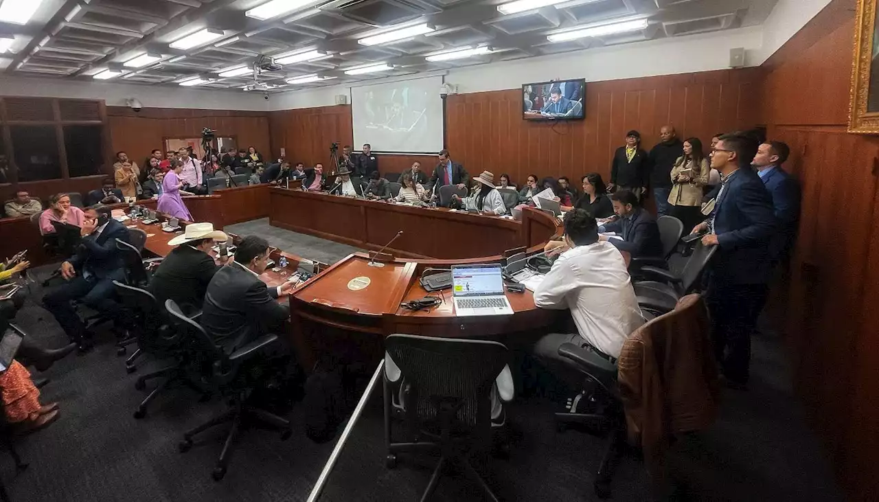 Comisión Séptima aprobó 117 de los 139 artículos de la Reforma a la Salud