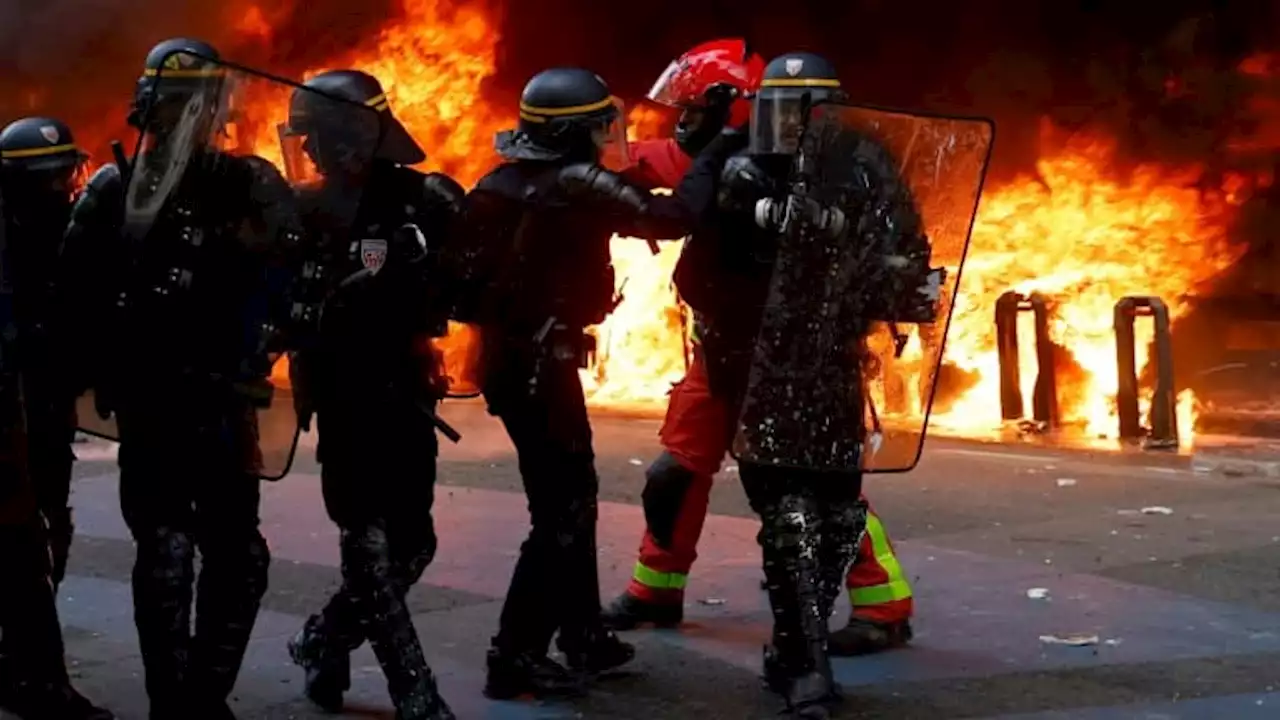 'On a passé un cap dans la violence': le préfet de police dénonce les heurts du 1er-Mai à Paris