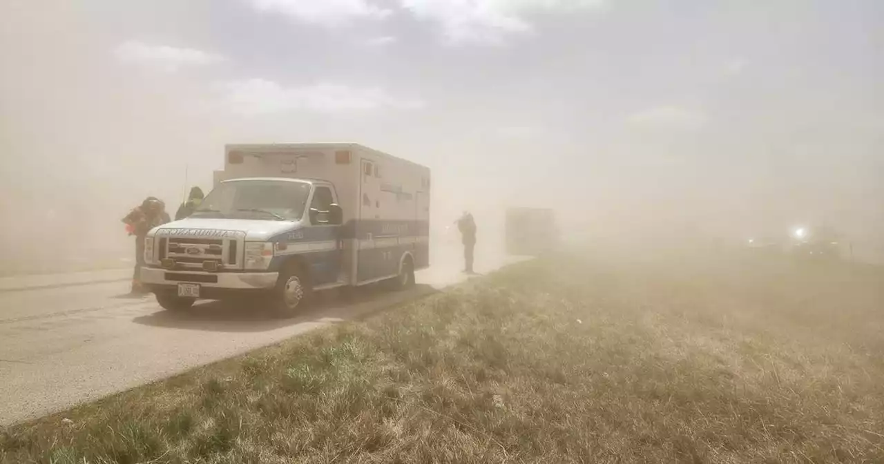 Dust storm causes multiple crashes with injuries and leads to shutdown of I-55 near Springfield, police say