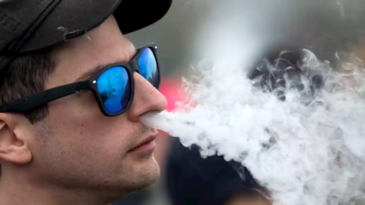 Australia to ban recreational vaping in e-cigarette crackdown