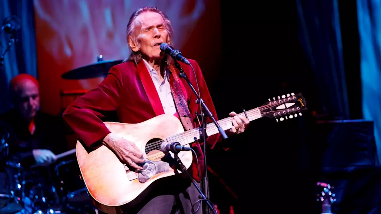 'One of Canada's greatest songwriters': Musicians, politicians react to Gordon Lightfoot's death