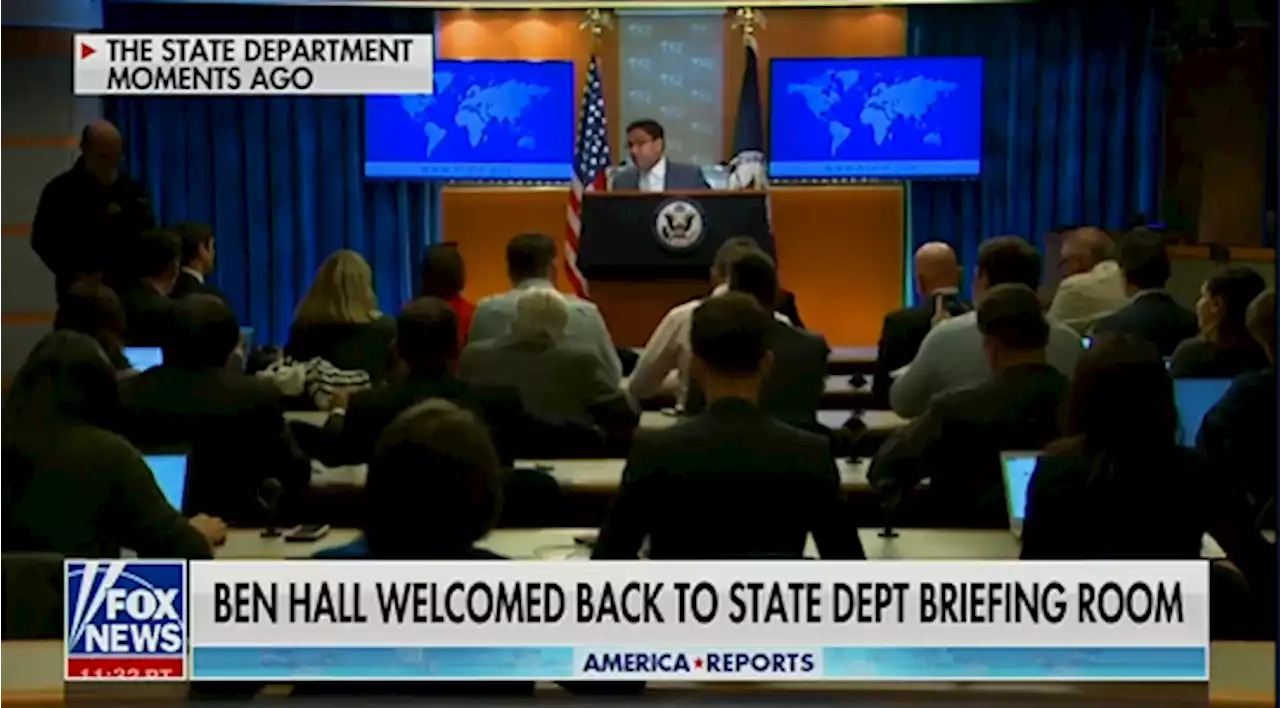 Fox News’ Benjamin Hall Receives Standing Ovation In Return To State Department Briefings