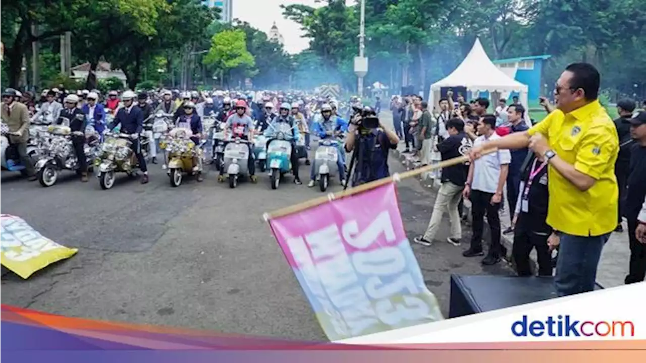 Dilepas Ketum IMI, 2.000 Pencinta Vespa Konvoi di Jakarta