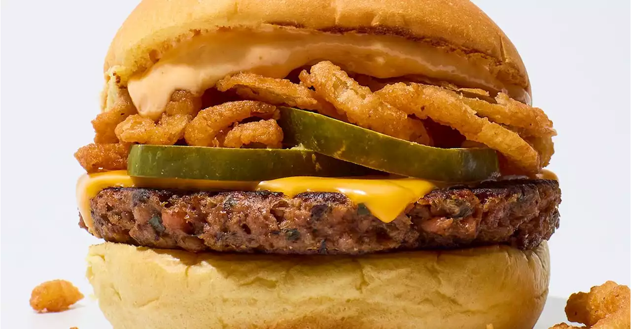 Thank God, Veggie Burgers With Actual Vegetables Are Making a Comeback