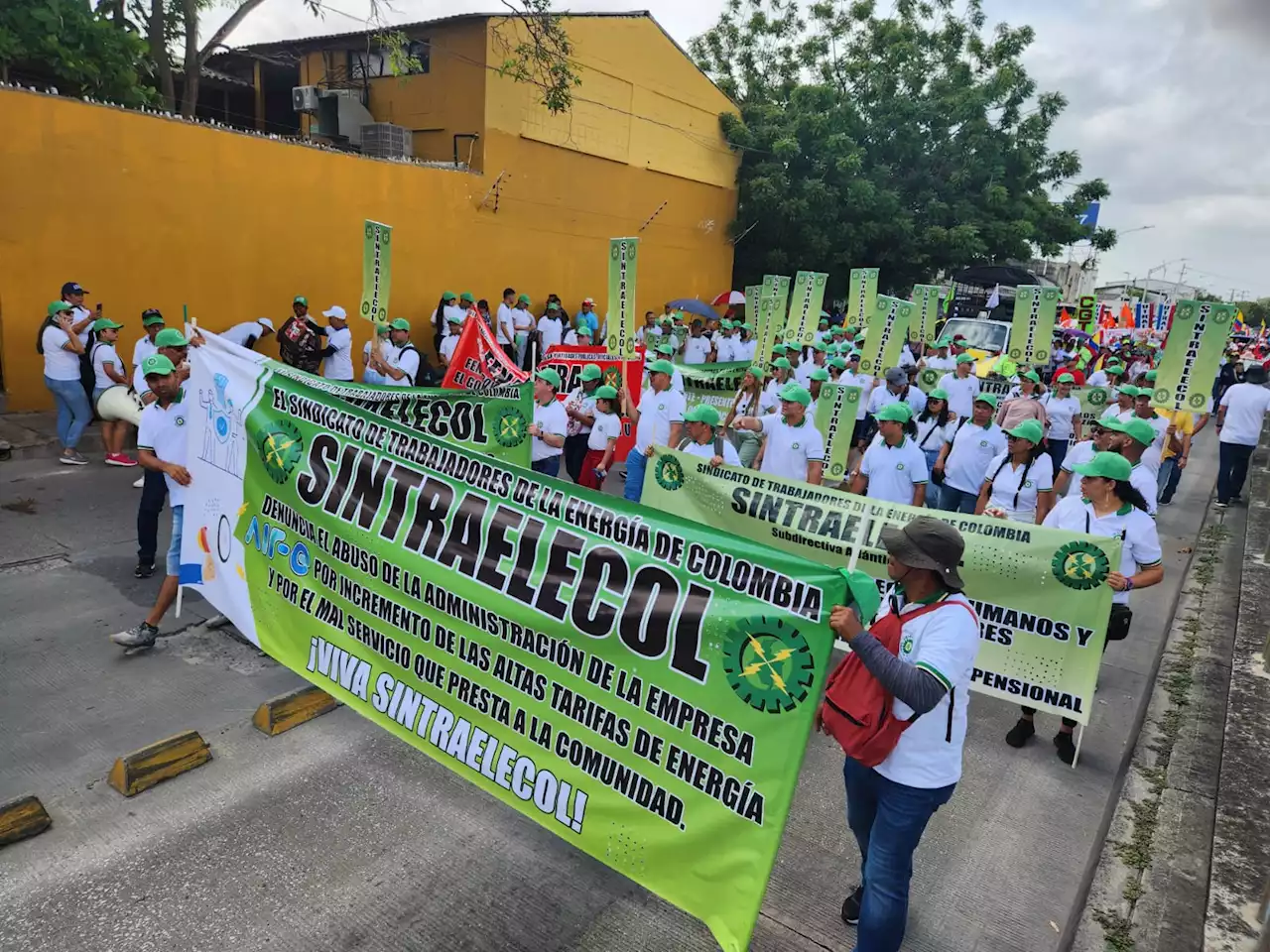 Así fue la marcha convocada este lunes por el Día del Trabajo en Barranquilla