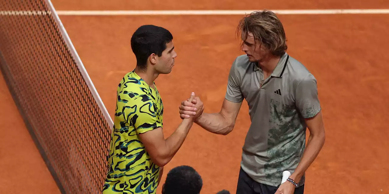 Carlos Alcaraz remet Alexander Zverev KO à Madrid à quelques semaines de Roland Garros