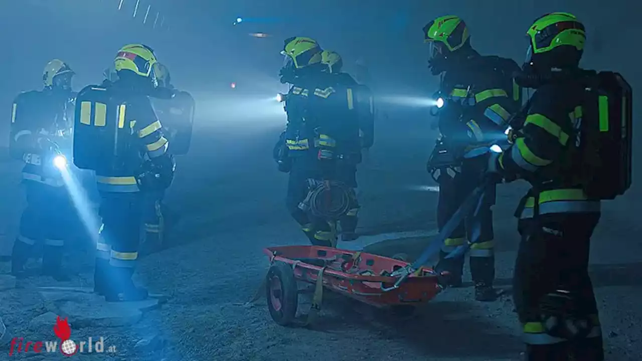 Stmk: Übung 'Muldenfahrzeug-Kollision mit Brand' beim Baulos Grautschenhof (ÖBB Semmering-Basistunnel)