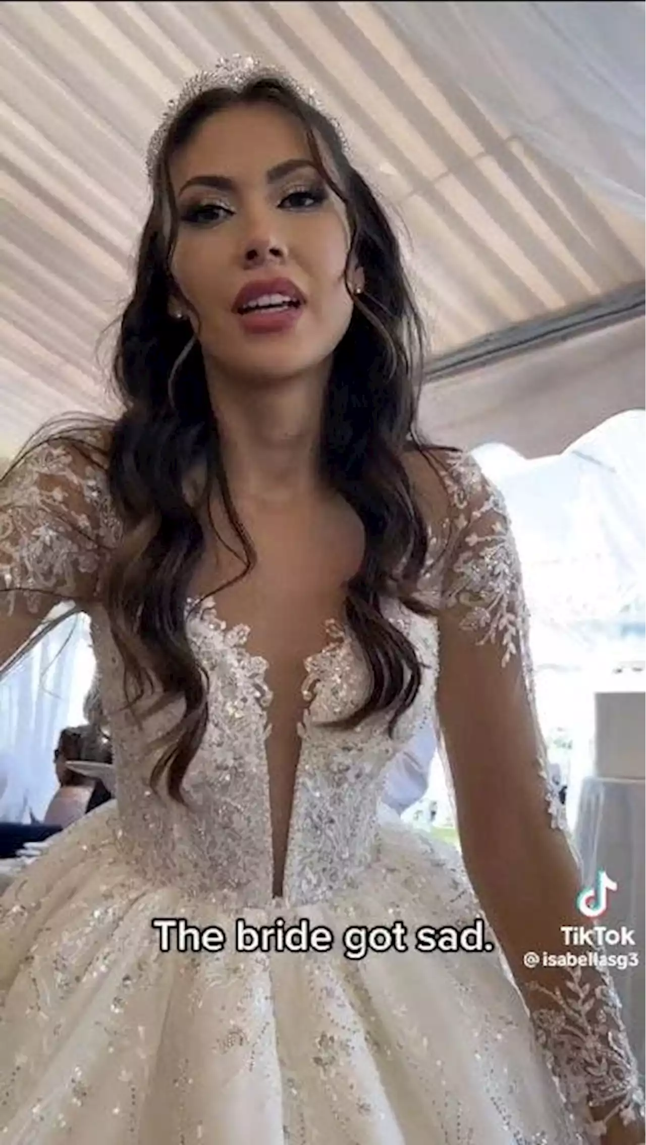 Woman on TikTok calls out wedding guests wearing white to friend's wedding: 'Rude'