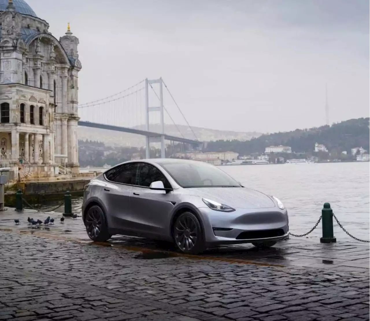 Tesla augmente le prix de la Model Y en France : faut-il l’acheter avant de futures hausses ?