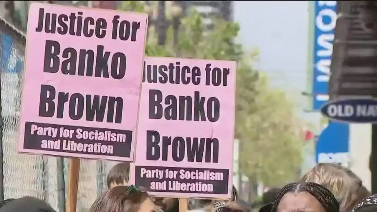 Rally held to remember Banko Brown — D.A. declines to files charges against armed Walgreens guard