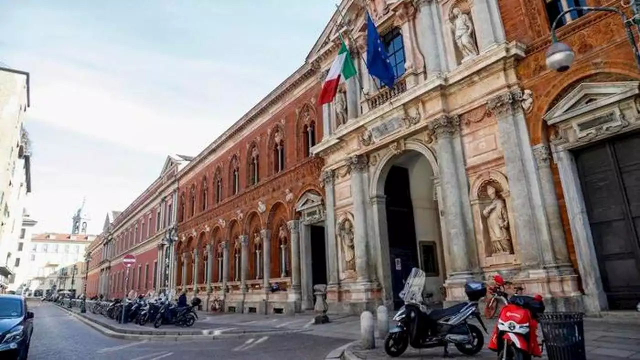 Assorbenti gratis alla Statale di Milano, vittoria delle organizzazioni studentesche