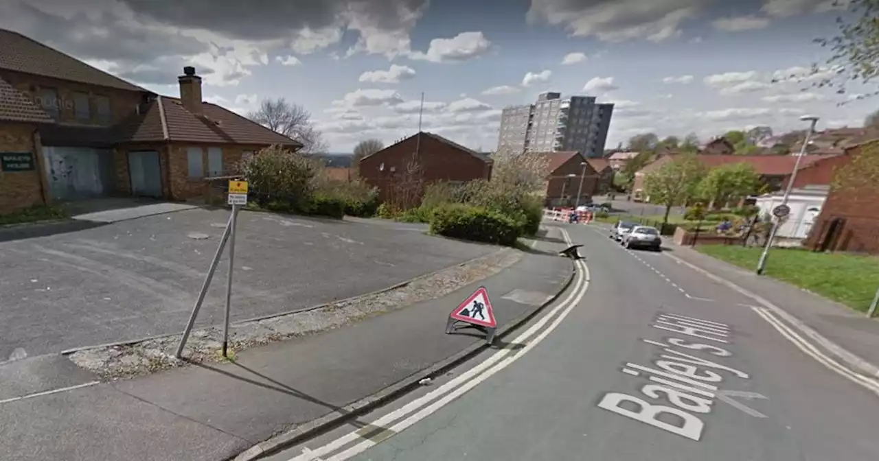 Leeds man arrested after two-hour rooftop standoff