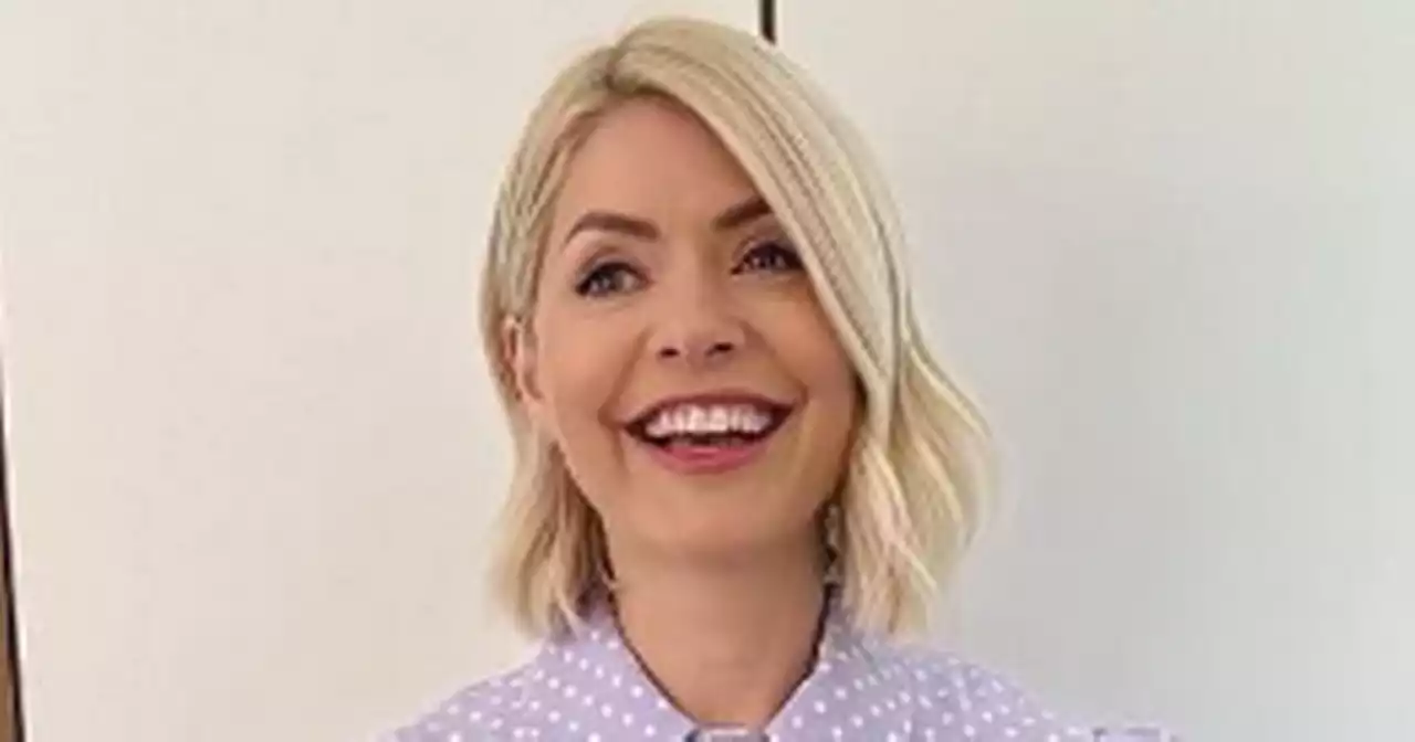 Holly Willoughby stuns in 'flattering' Spring dress from Argos