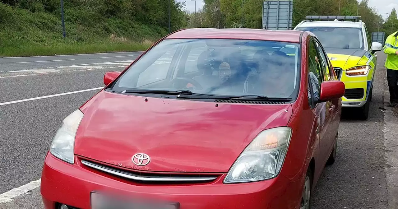 Police catch driver dodging Manchester Airport pick up costs on hard shoulder