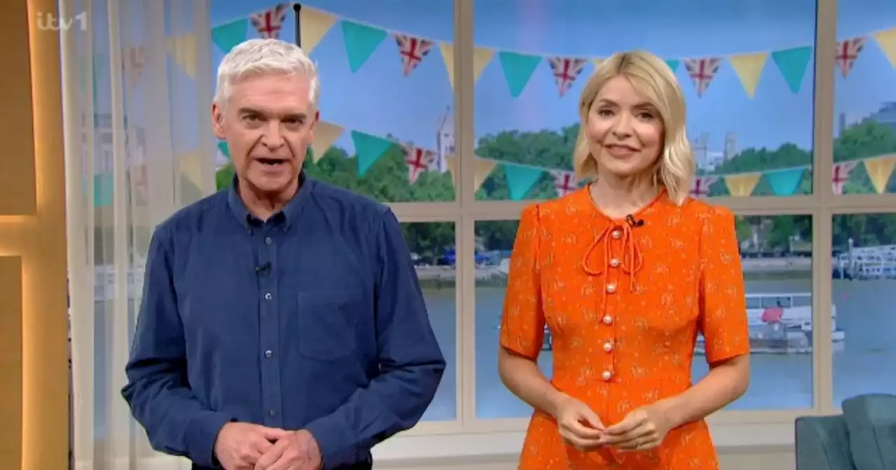 This Morning fans rush to issue complaint as they 'switch off' Holly and Phillip