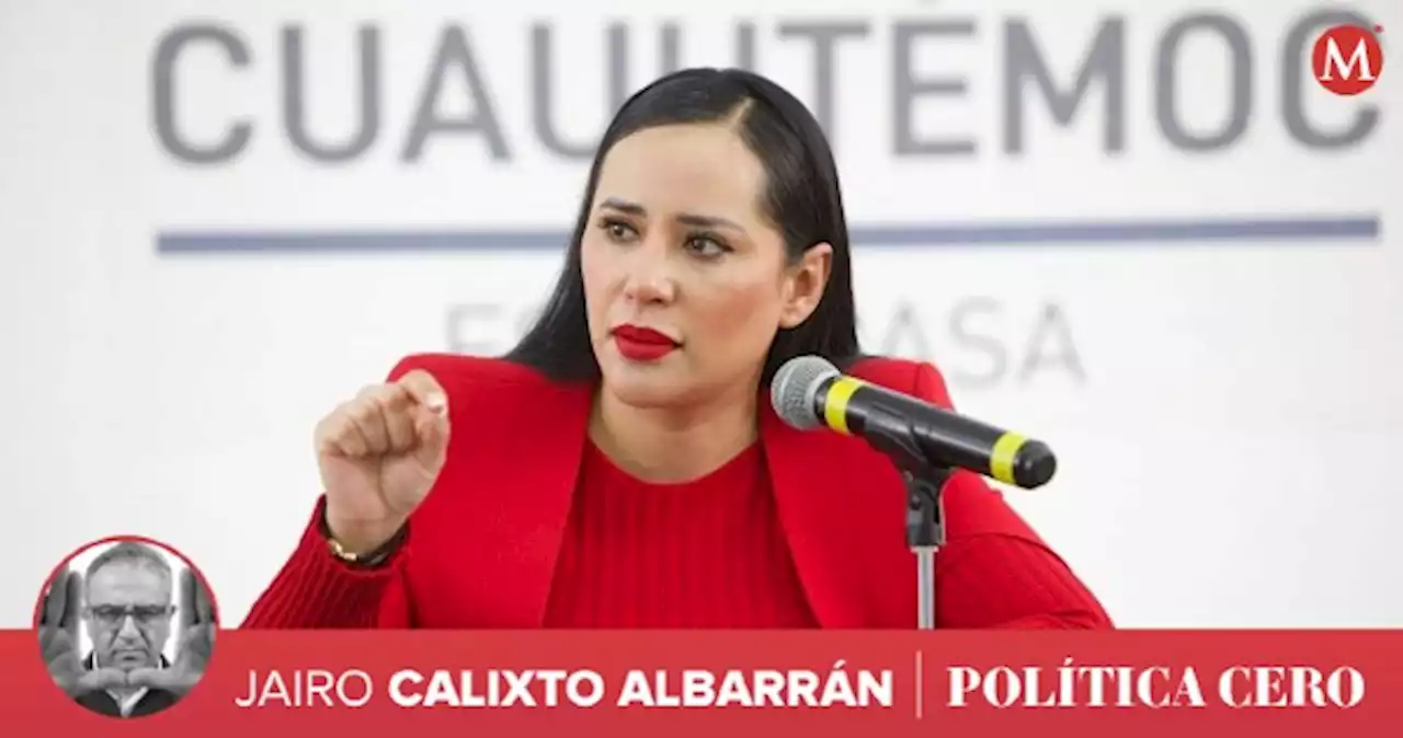 Sandra Cuevas en la Casa de las brujas