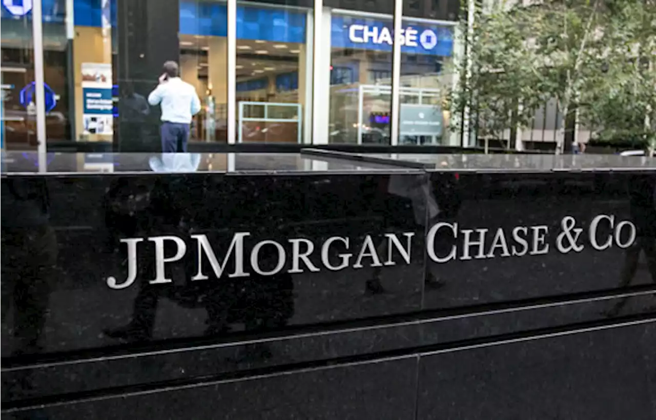 JP Morgan acquires failed US bank