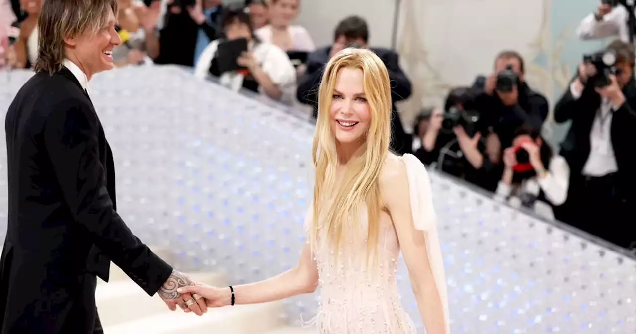 Nicole Kidman Rewears Her Iconic Chanel Dress Almost 20 Years Later