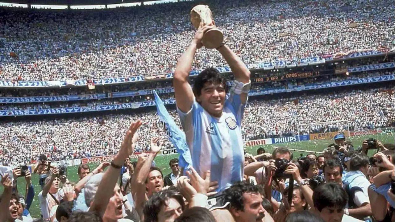 ¿Maradona, CR7? Los 10 libros de futbol que no puedes dejar de leer