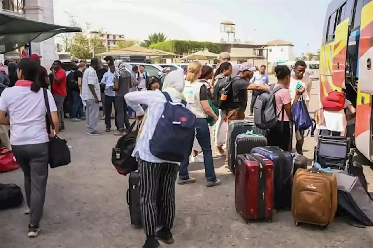 Nigerians React As Igbos In Sudan Lament Discrimination By Buhari Government In Ongoing Evacuation Exercise | Sahara Reporters