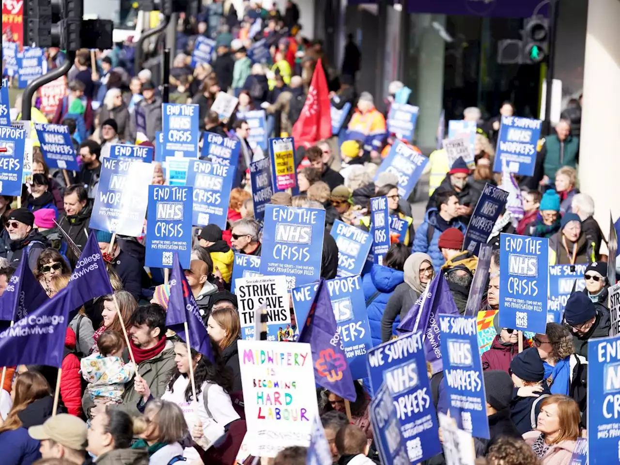 Crucial meeting between unions and NHS employers over long-running strikes