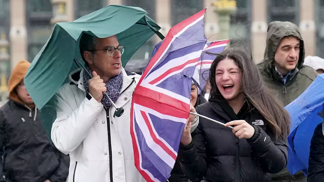 UK weather: Met Office predicts King's coronation to see sunny spells and showers