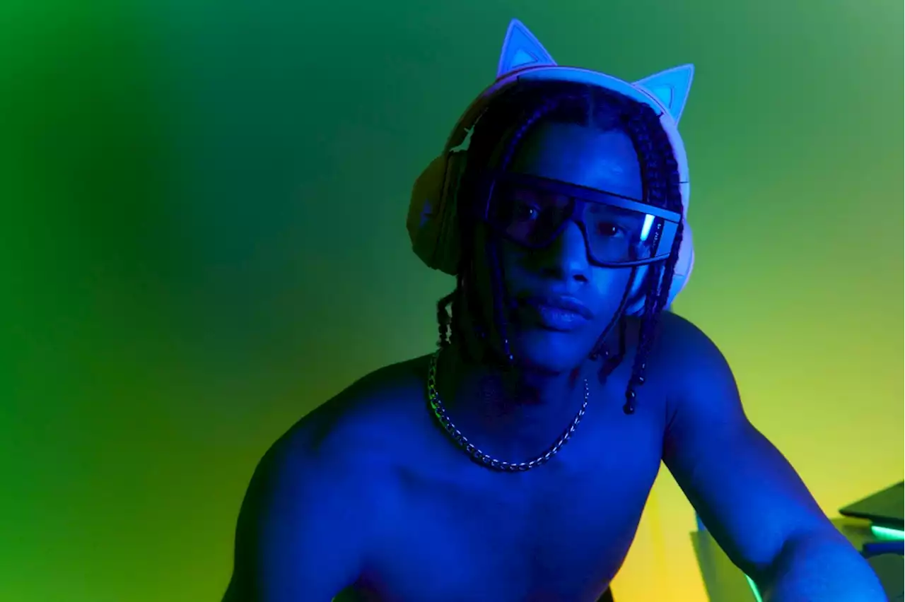 Retrosuperfuture Debuts Gaming-ready Eyewear with Razer